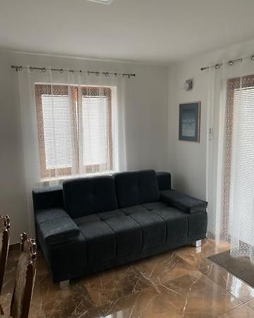 Apartman L. Banjole Exterior foto